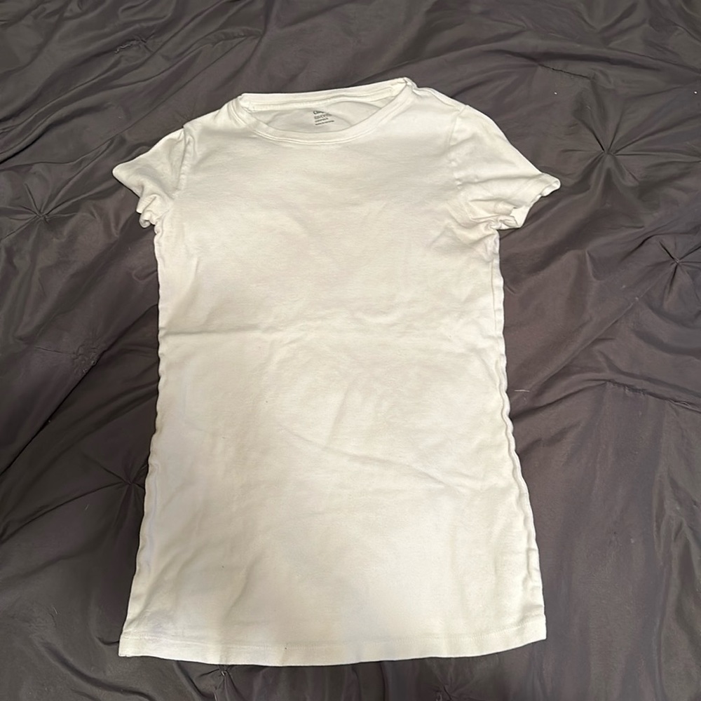 Gap - Favorite Crewneck white t-shirt- Women’s, Size Medium
